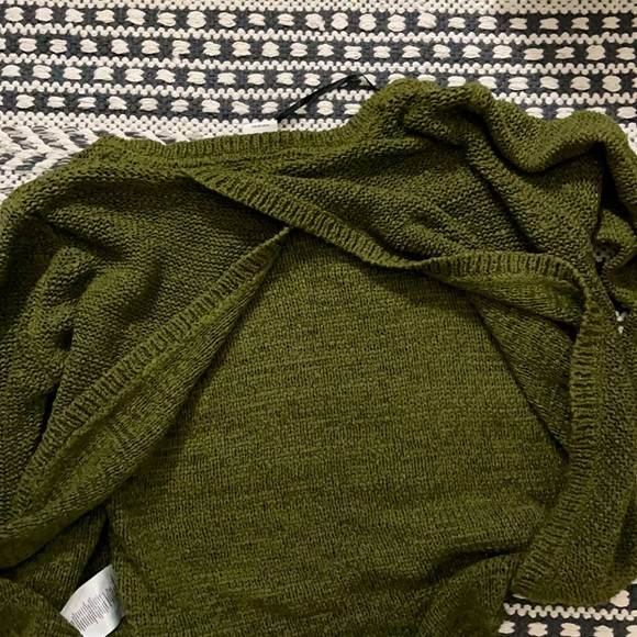 VERO MODA Open-back Knit - Picture 4 of 8